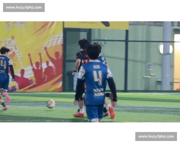 足球风云再起 赛场背后的故事与明星球员的精彩瞬间