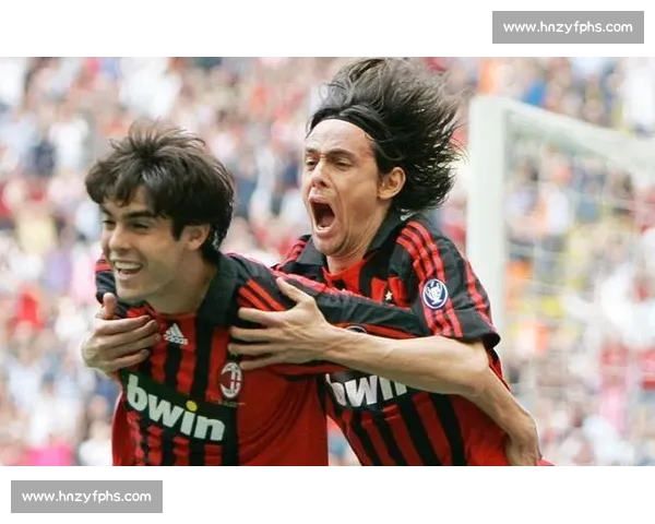 激情与忠诚交织下的全球足球球迷文化探秘与社会影响分析 激情与忠诚交织下的全球足球球迷文化探秘与社会影响分析